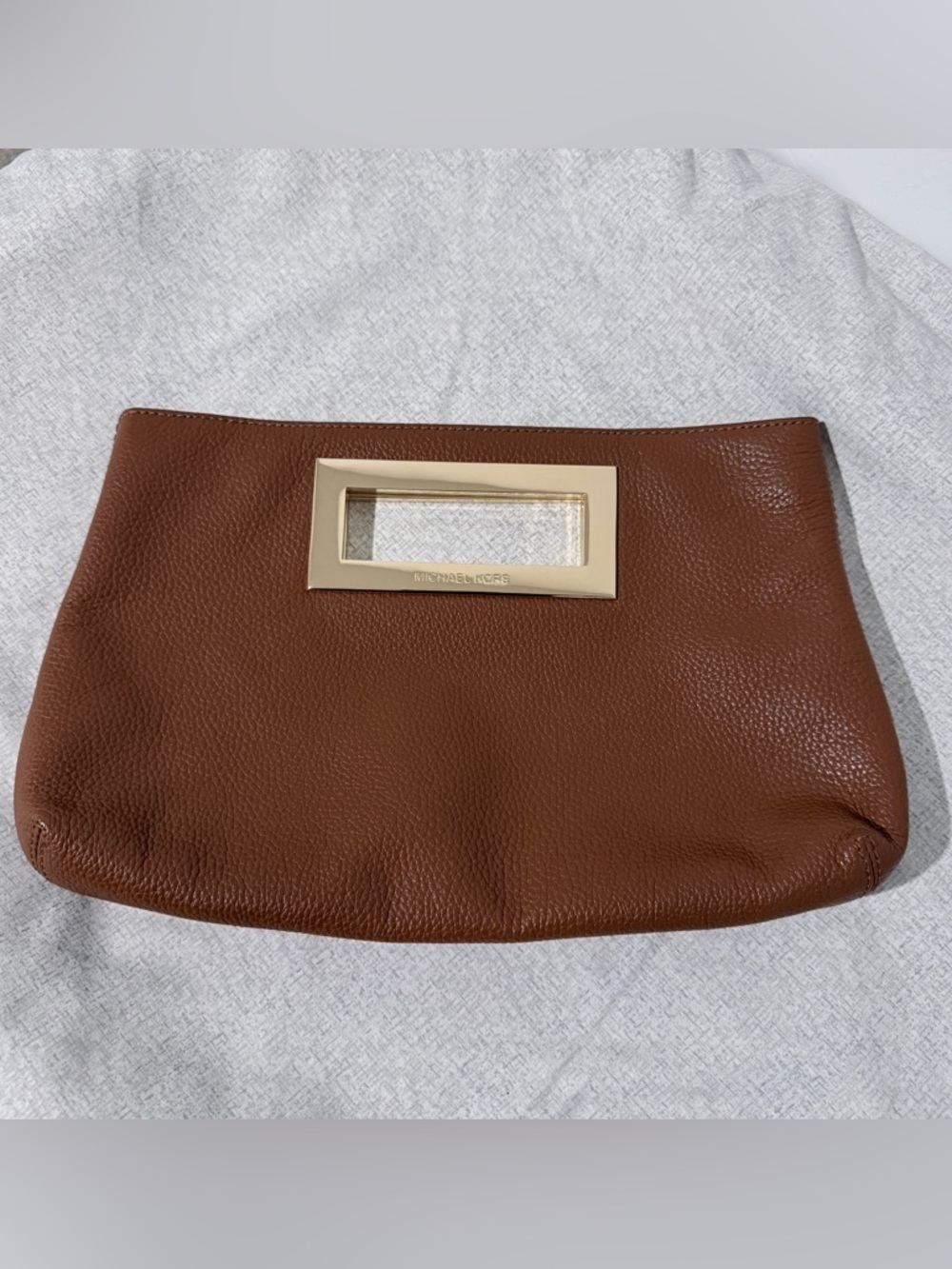 Michael Kors Chestnut Brown Leather Wristlet Clutch with Gold Trim - Picture 2 of 9